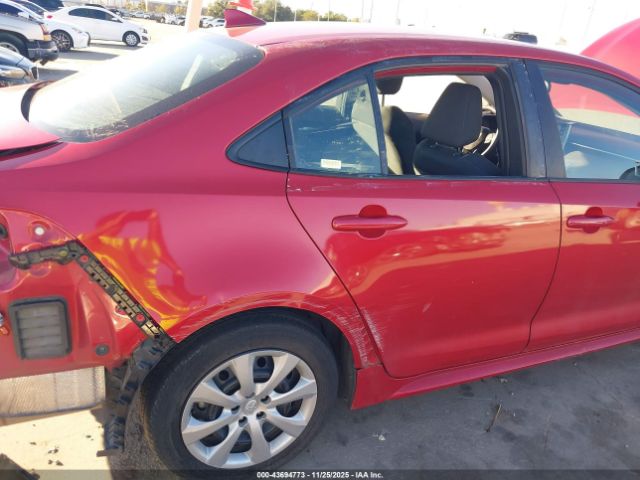 Toyota Corolla Le Image 13