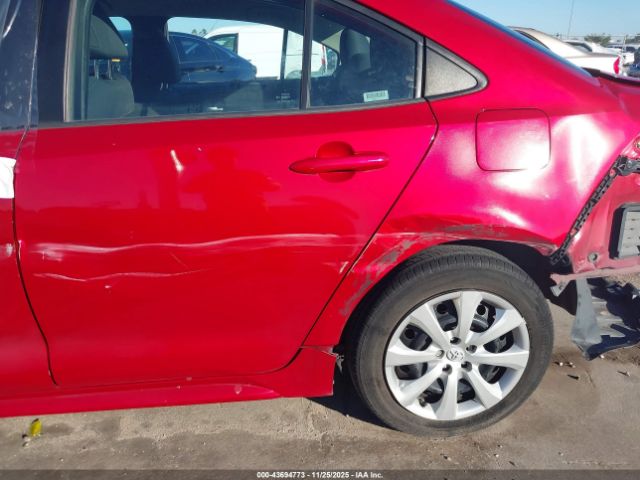 Toyota Corolla Le Image 3