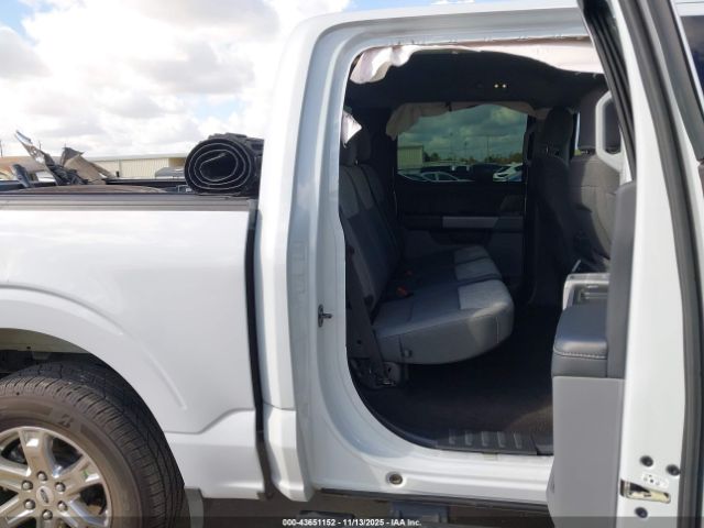 Ford F-150 Xlt Image 10