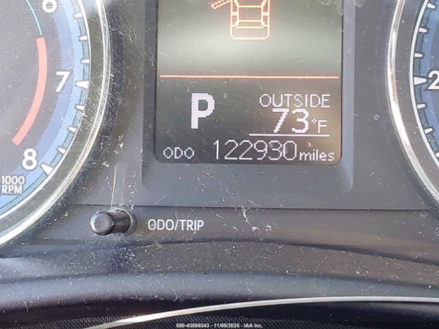 Toyota Corolla Le Image 15