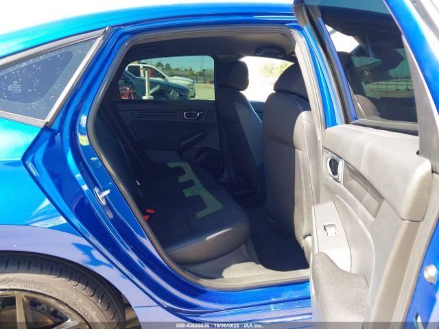 Honda Civic Sport Image 10