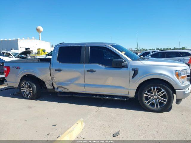 Ford F-150 Xl Image 3