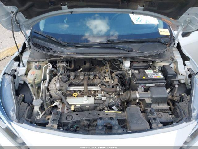 Nissan Versa S Xtronic Cvt Image 13