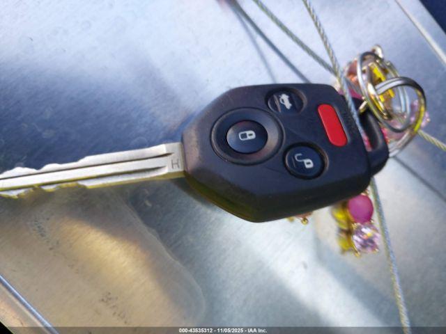 Subaru Impreza 2.0i Image 11