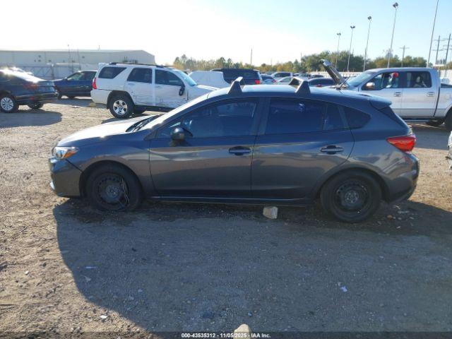 Subaru Impreza 2.0i Image 16