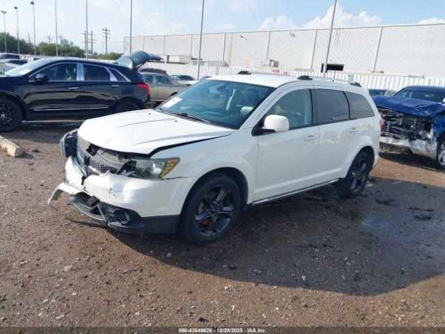 Dodge Journey Crossroad Image 16