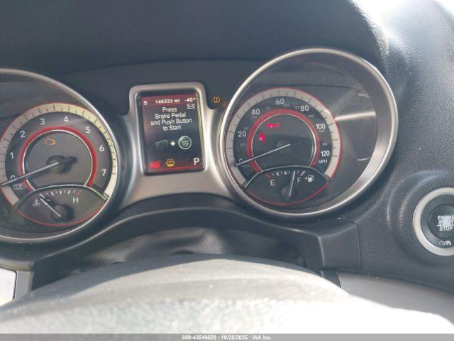 Dodge Journey Crossroad Image 5