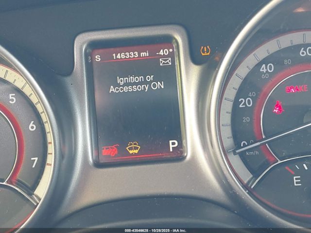 Dodge Journey Crossroad Image 11