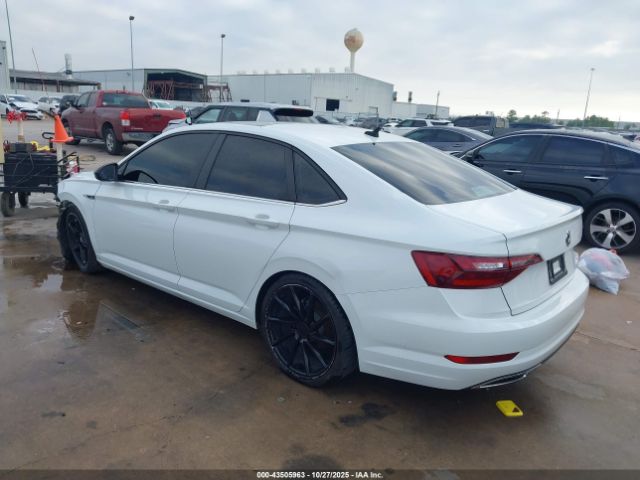 Volkswagen Jetta Image 16