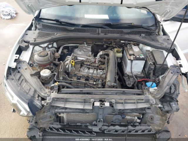 Volkswagen Jetta Image 11