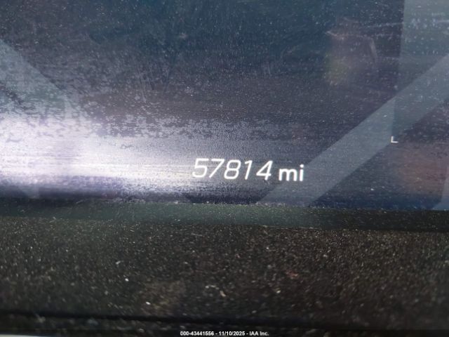 Chevrolet Corvette Rwd  3lt Image 9