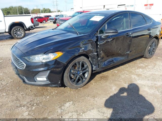 Ford Fusion Se Image 4