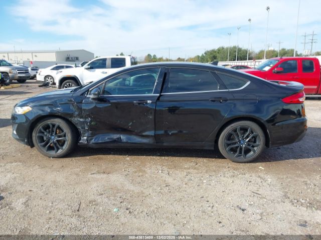 Ford Fusion Se Image 14