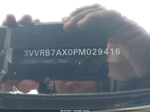 Volkswagen Tiguan 2.0t S Image 14