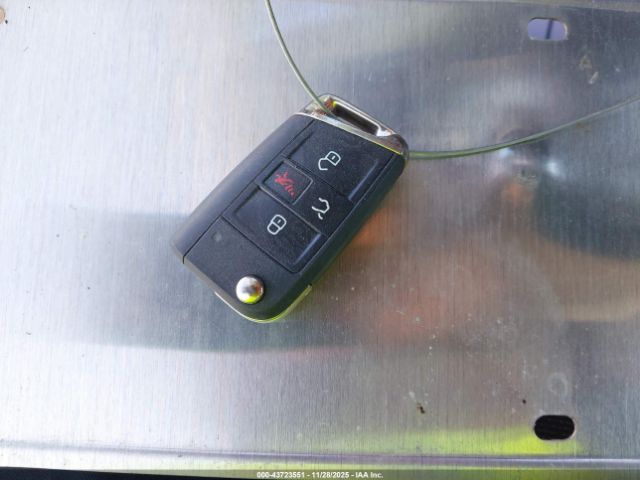 Volkswagen Tiguan 2.0t S Image 18