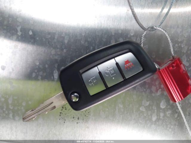 Nissan Rogue S Fwd Xtronic Cvt Image 5