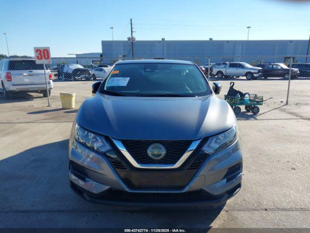 Nissan Rogue S Fwd Xtronic Cvt Image 9