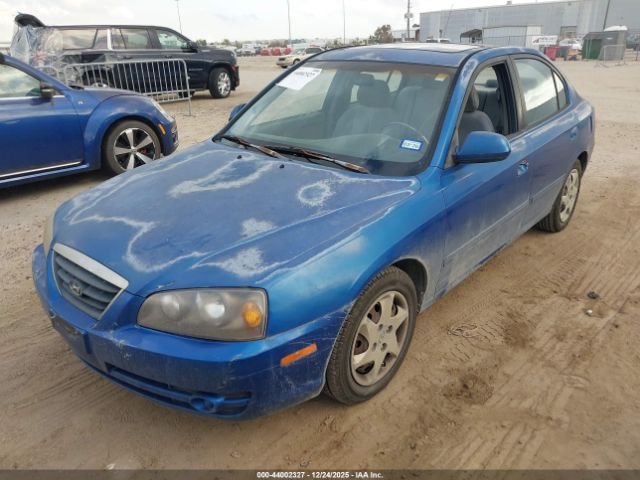 Hyundai ELANTRA Image 9