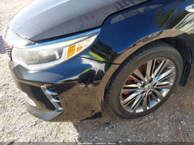 Kia Optima Sxl Turbo Image 13