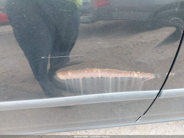 Toyota Corolla Ce Image 10