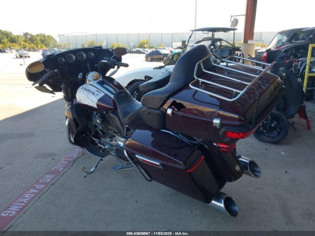 Harley-Davidson Flhtk Image 2