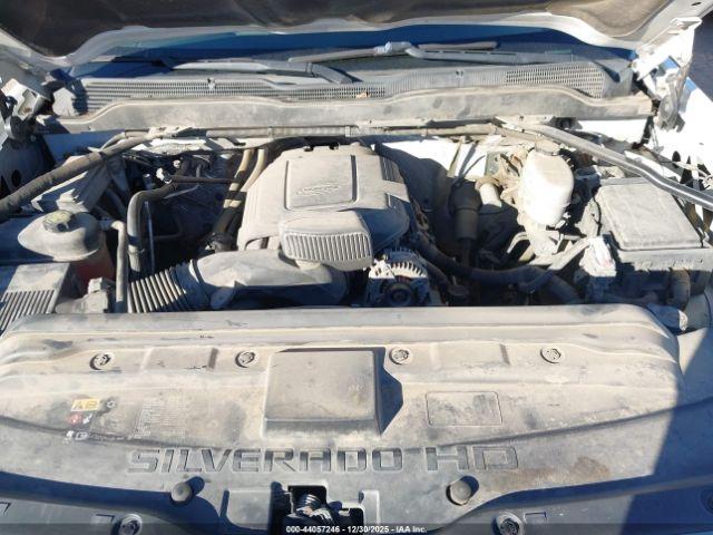 Chevrolet Silverado 2500 Lt Image 11