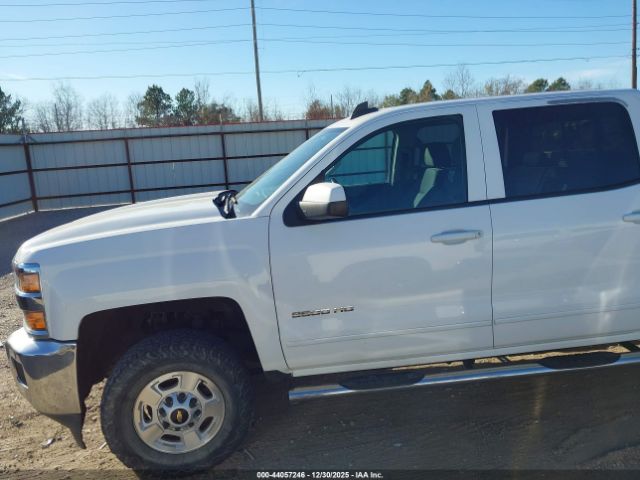 Chevrolet Silverado 2500 Lt Image 12