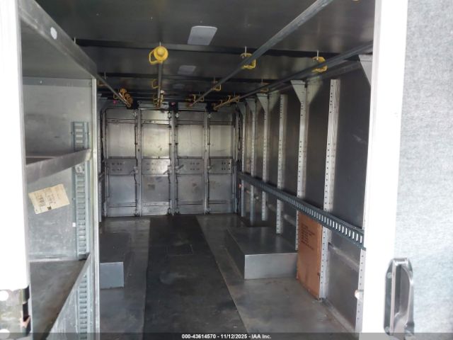 Ford F-59 Commercial Stripped Image 3