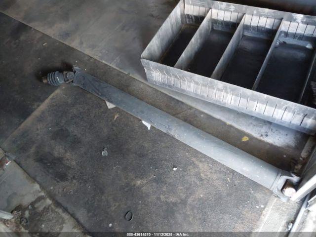 Ford F-59 Commercial Stripped Image 18