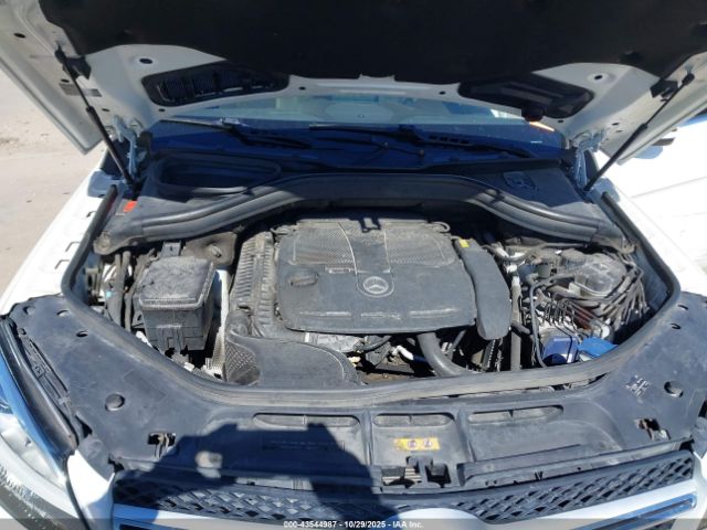 Mercedes-Benz GLE 4matic Image 16