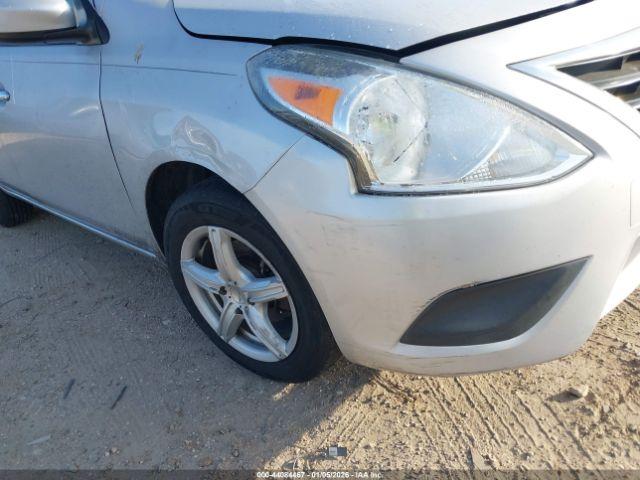 Nissan Versa 1.6 Sv Image 6