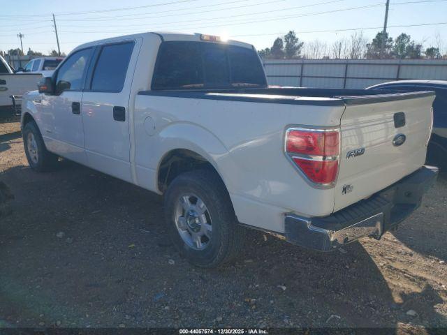 Ford F-150 Xlt Image 4