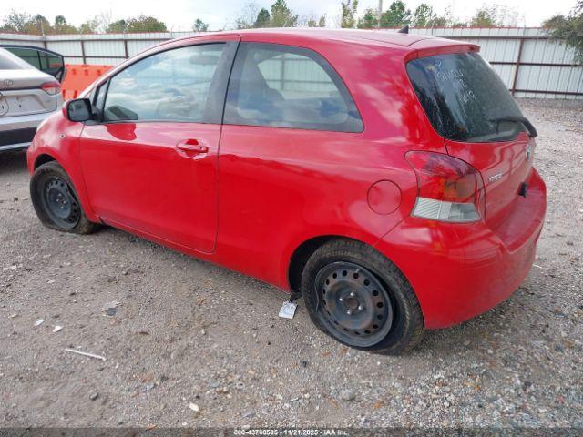 Toyota Yaris Image 9