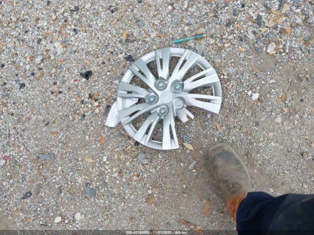 Toyota Yaris Image 10