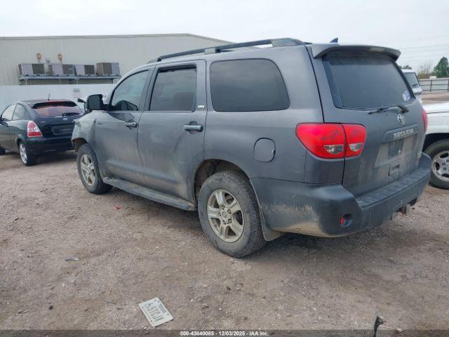 Toyota Sequoia Sr5 5.7l V8 Image 4