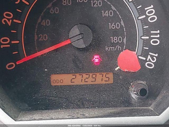 Toyota Sequoia Sr5 5.7l V8 Image 15