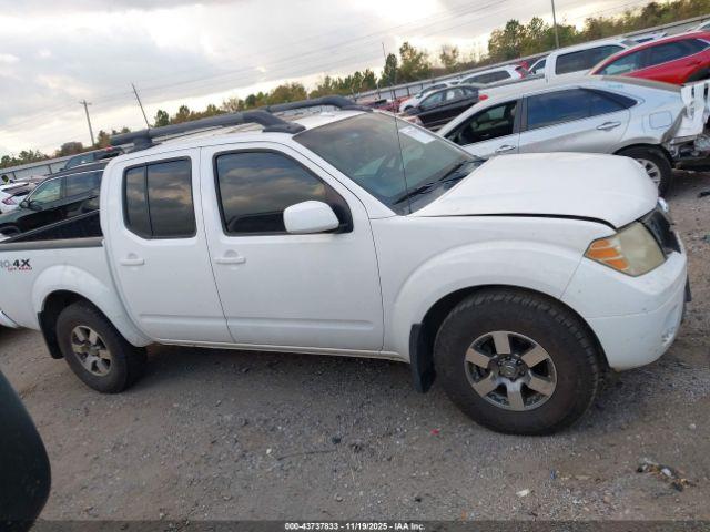 Nissan Frontier Pro-4x Image 8