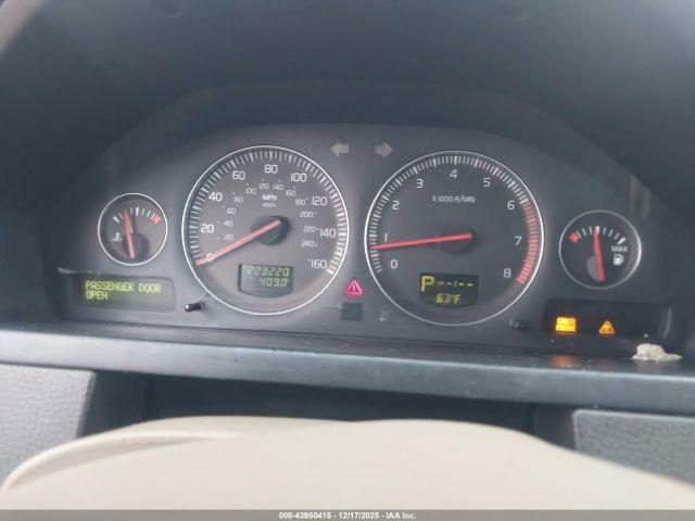 Volvo XC90 3.2 Image 4