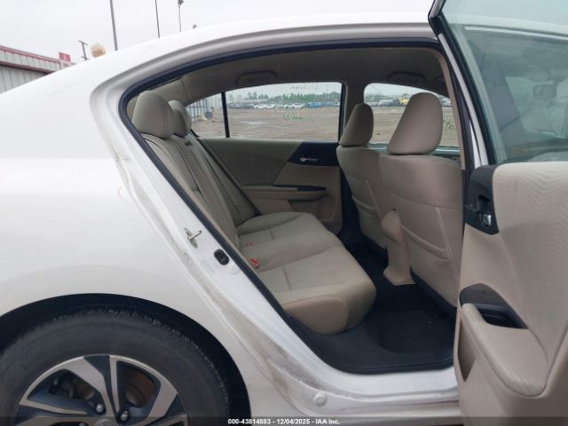 Honda Accord Lx Image 7