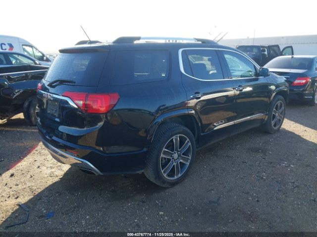 GMC Acadia Denali Image 5