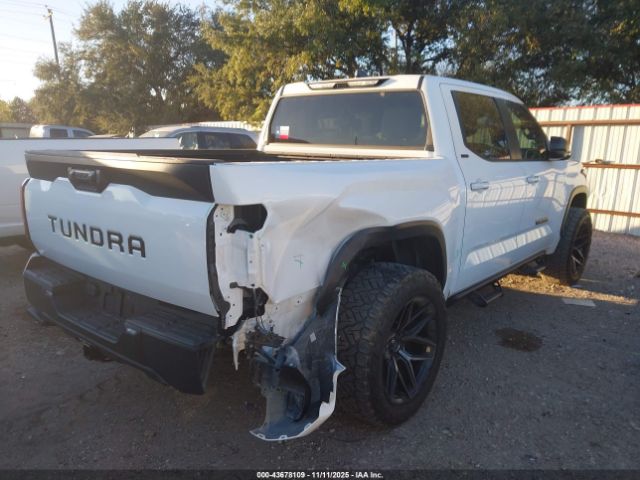 Toyota Tundra Sr5 Image 3