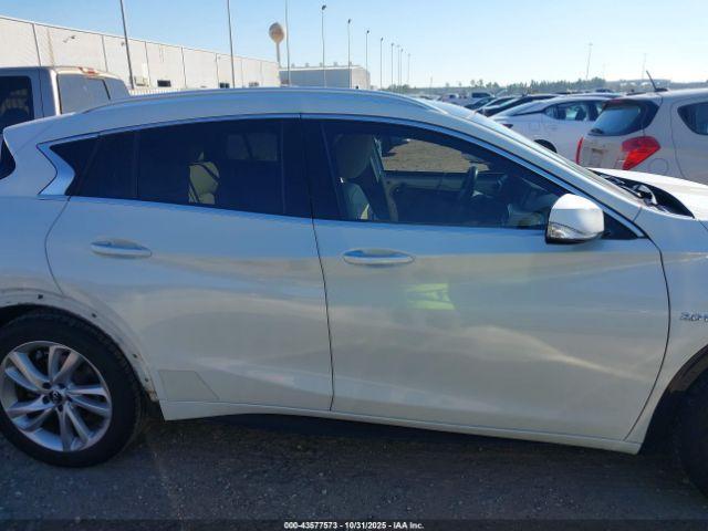 INFINITI Qx Premium Image 13