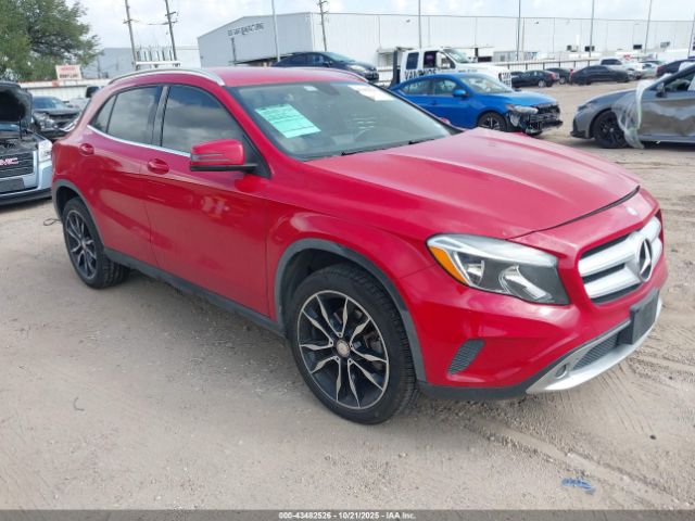 Mercedes-Benz GLA 4matic Image 1