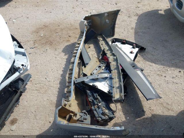 Chevrolet Tahoe Lt Image 2