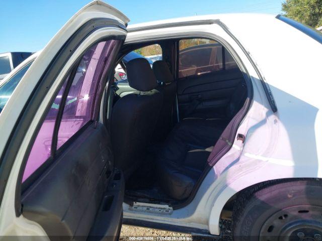 Ford Crown Victoria Police Image 12