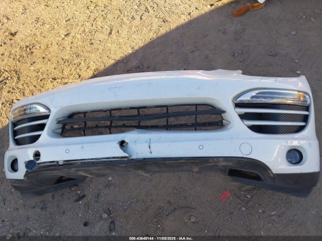 Porsche Cayenne Image 8