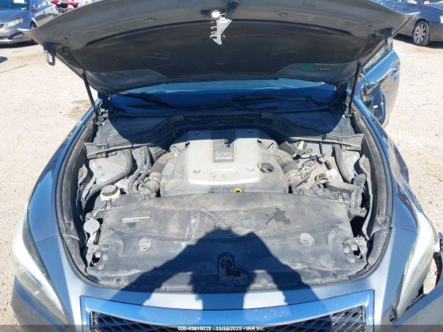 INFINITI Q70L 3.7 Image 16