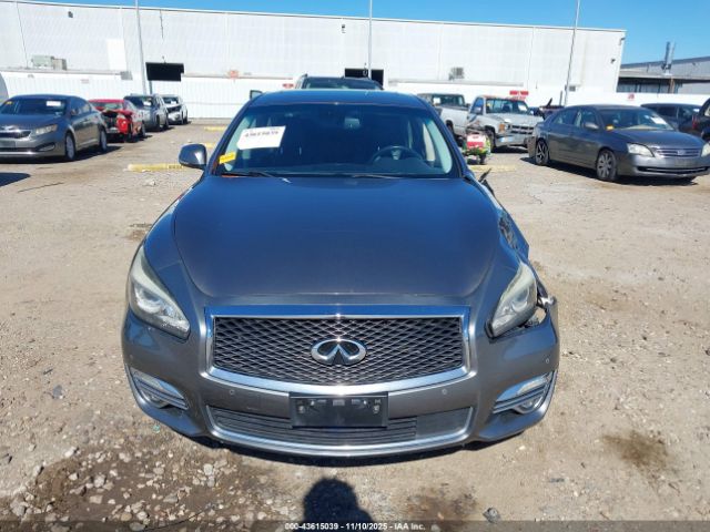 INFINITI Q70L 3.7 Image 11