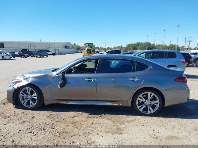 INFINITI Q70L 3.7 Image 13