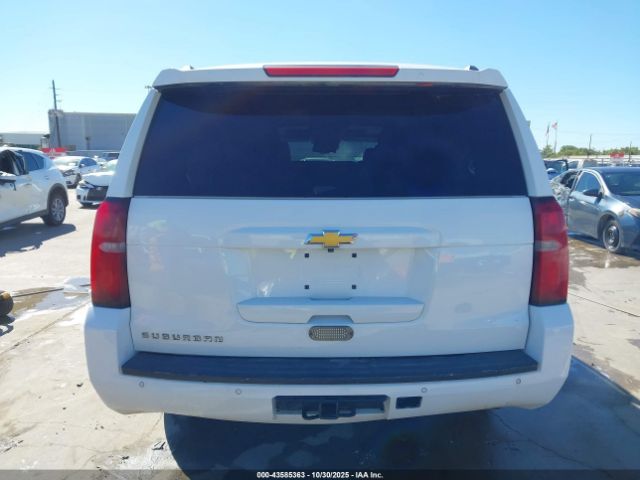 Chevrolet Suburban 4wd Lt Image 15